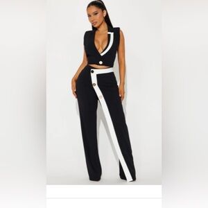 Brand new size small pant set